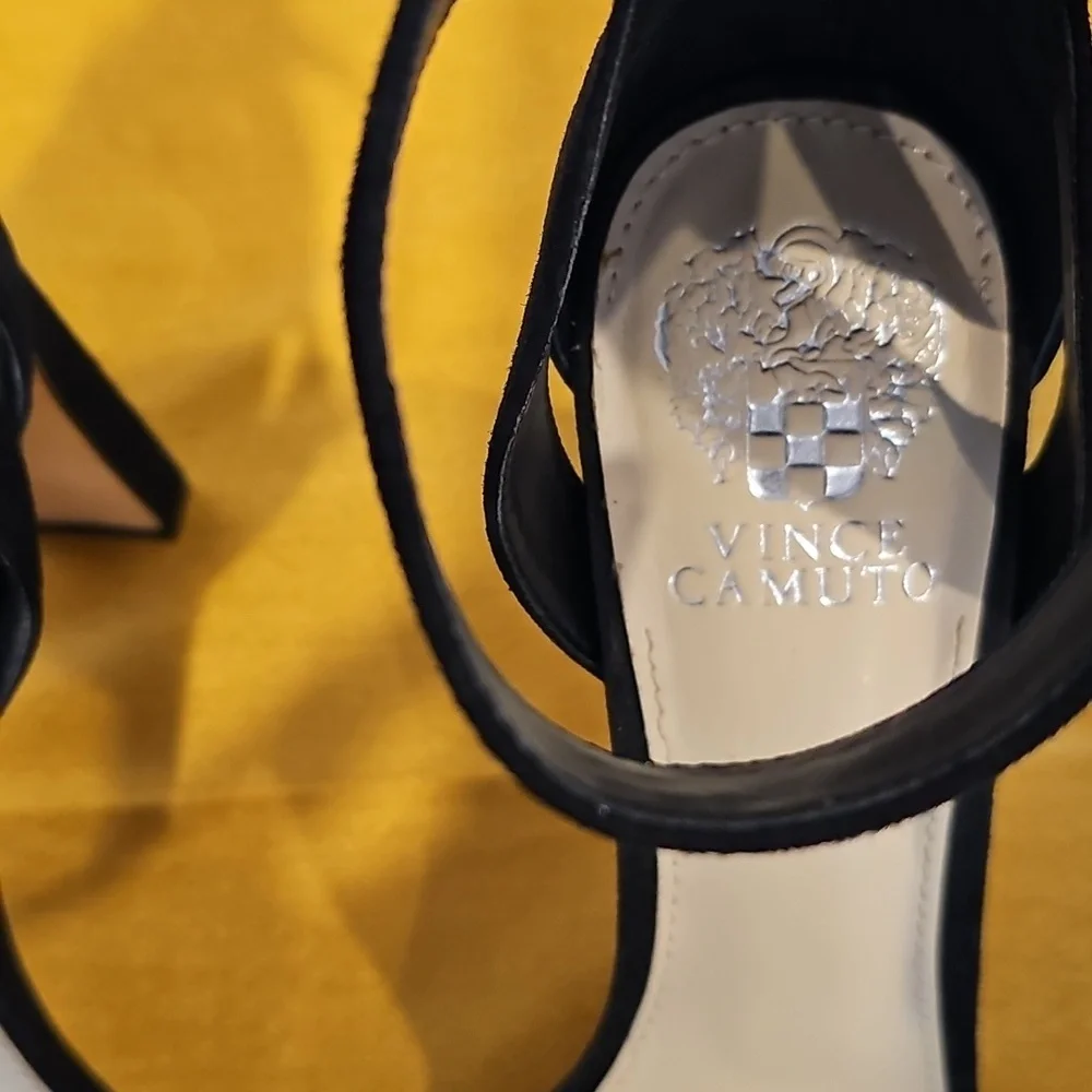 Vince Camuto Corlina Black Velvet Ankle Strap Heels NWOT Sz 10
